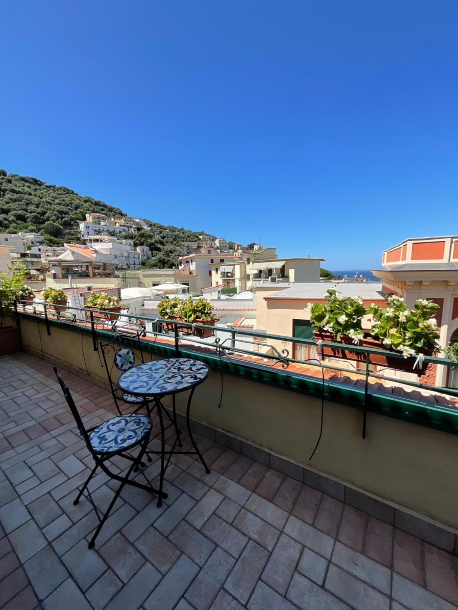 Bed and Breakfast Vesuvio View Vico Equense Exterior foto