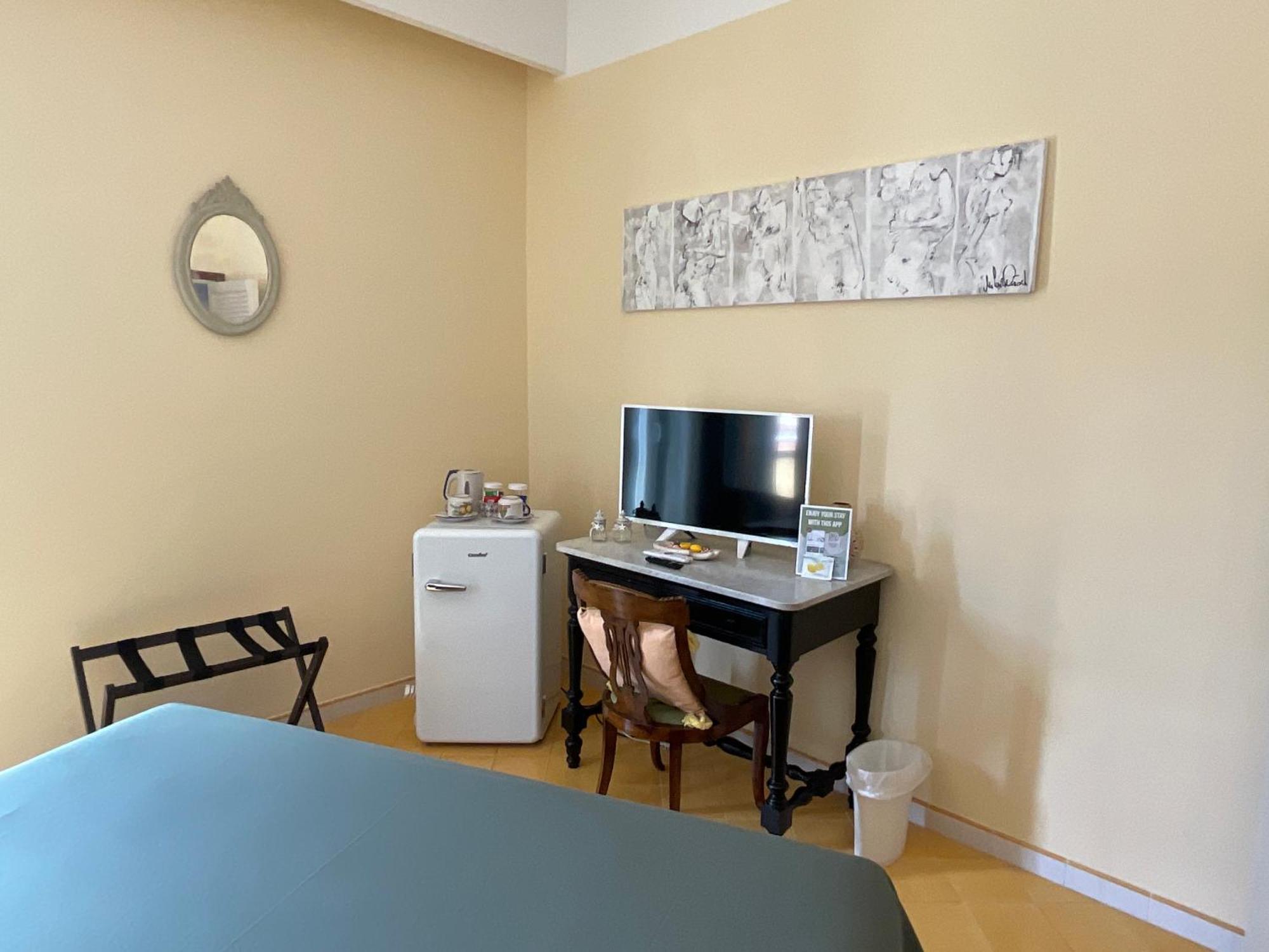 Bed and Breakfast Vesuvio View Vico Equense Exterior foto