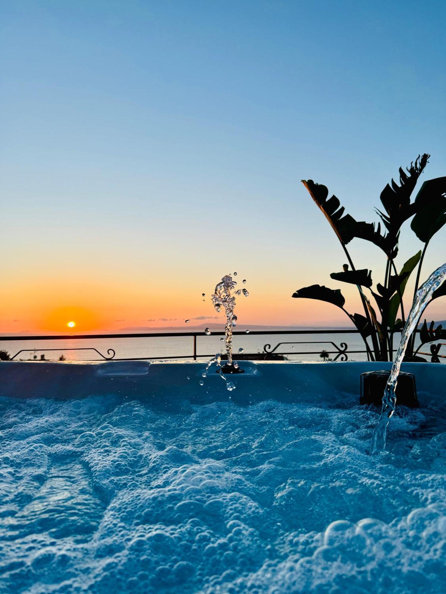 Bed and Breakfast Vesuvio View Vico Equense Exterior foto