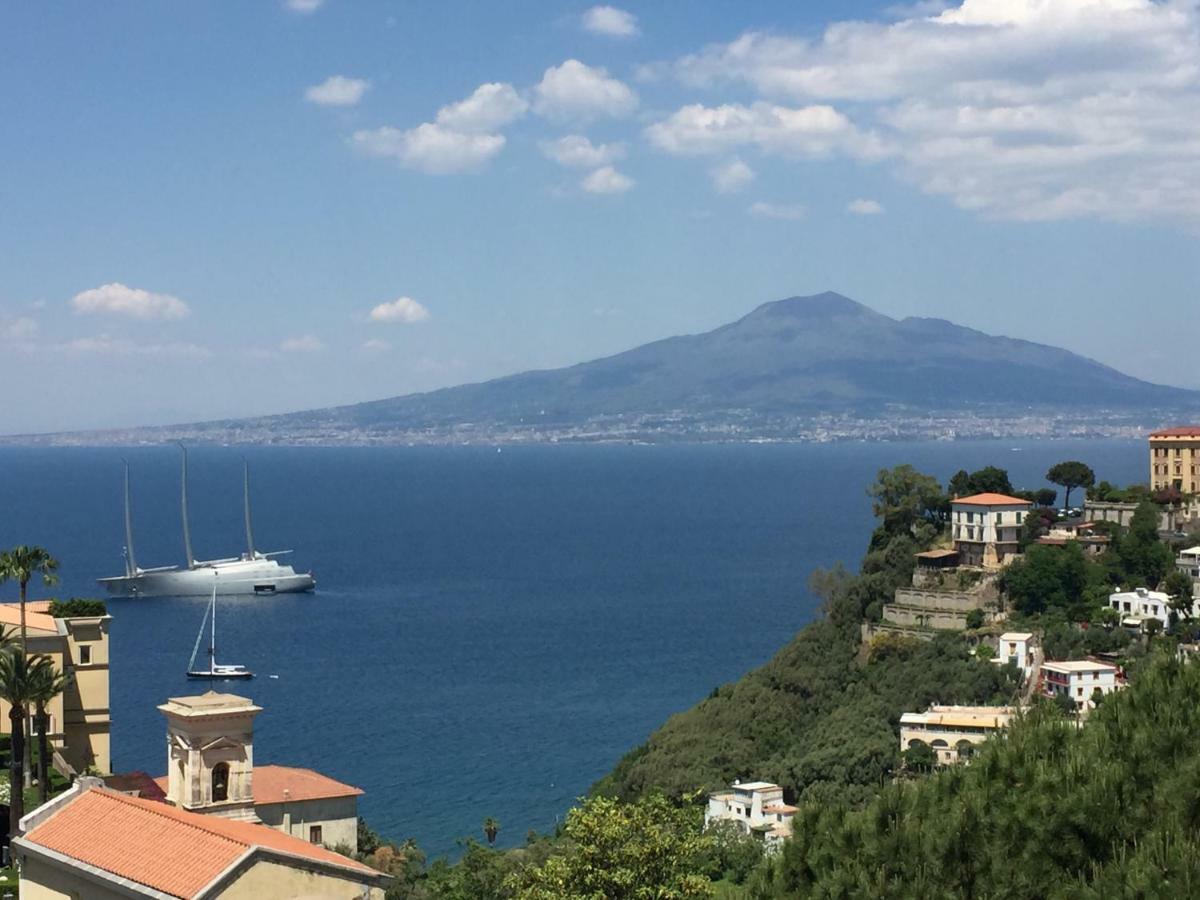 Bed and Breakfast Vesuvio View Vico Equense Exterior foto